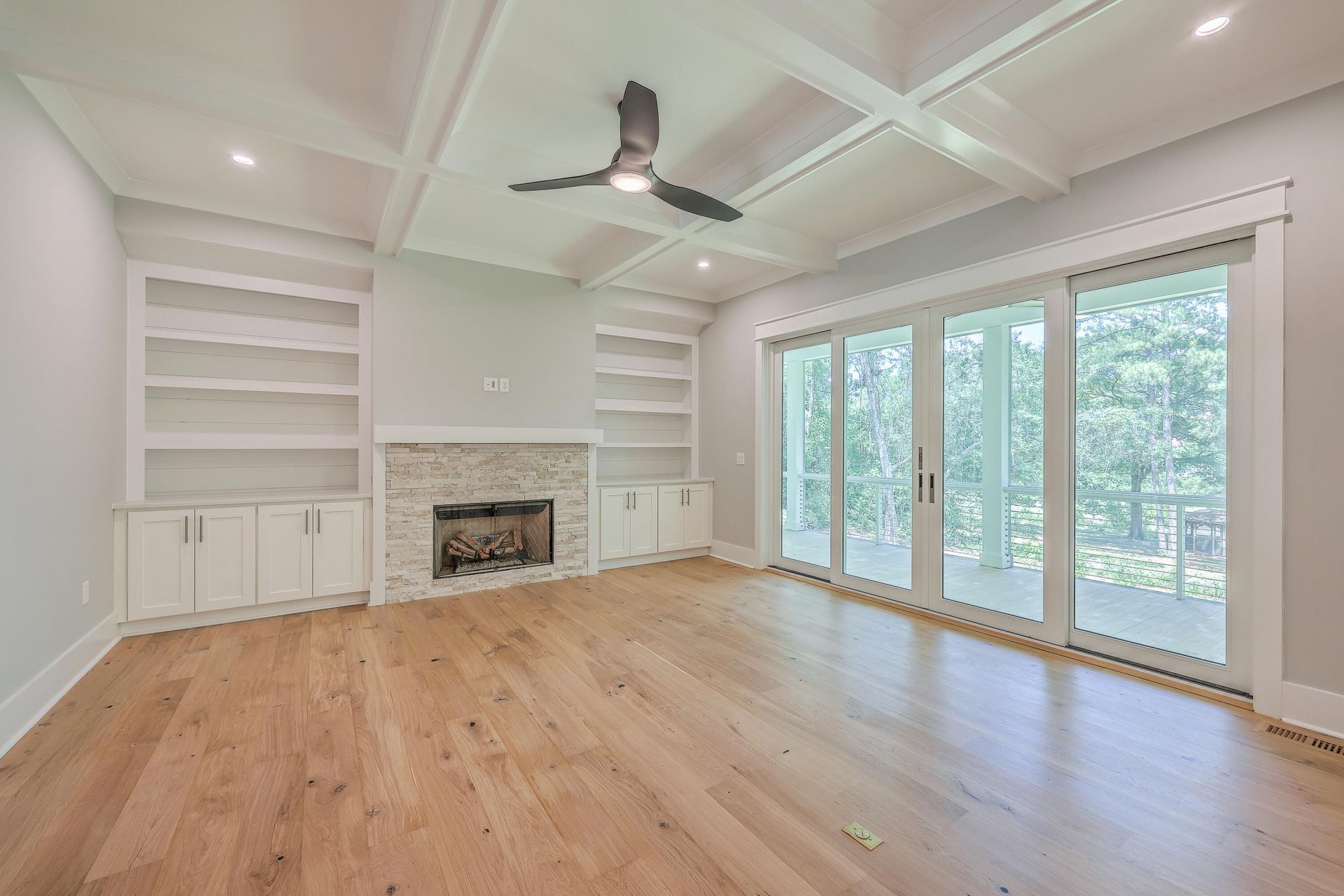 805 Geddings Way Photo 16