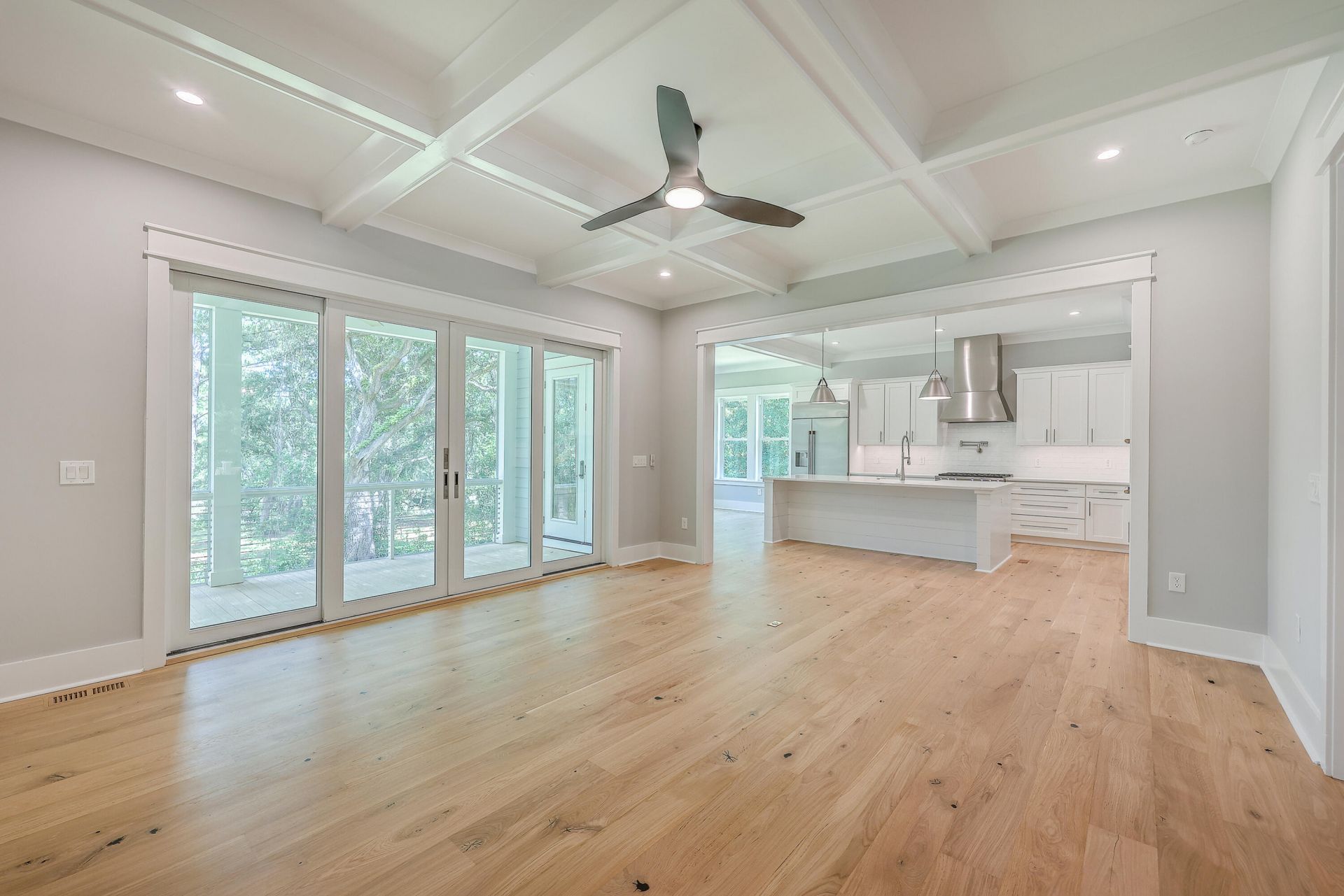 805 Geddings Way Photo 18