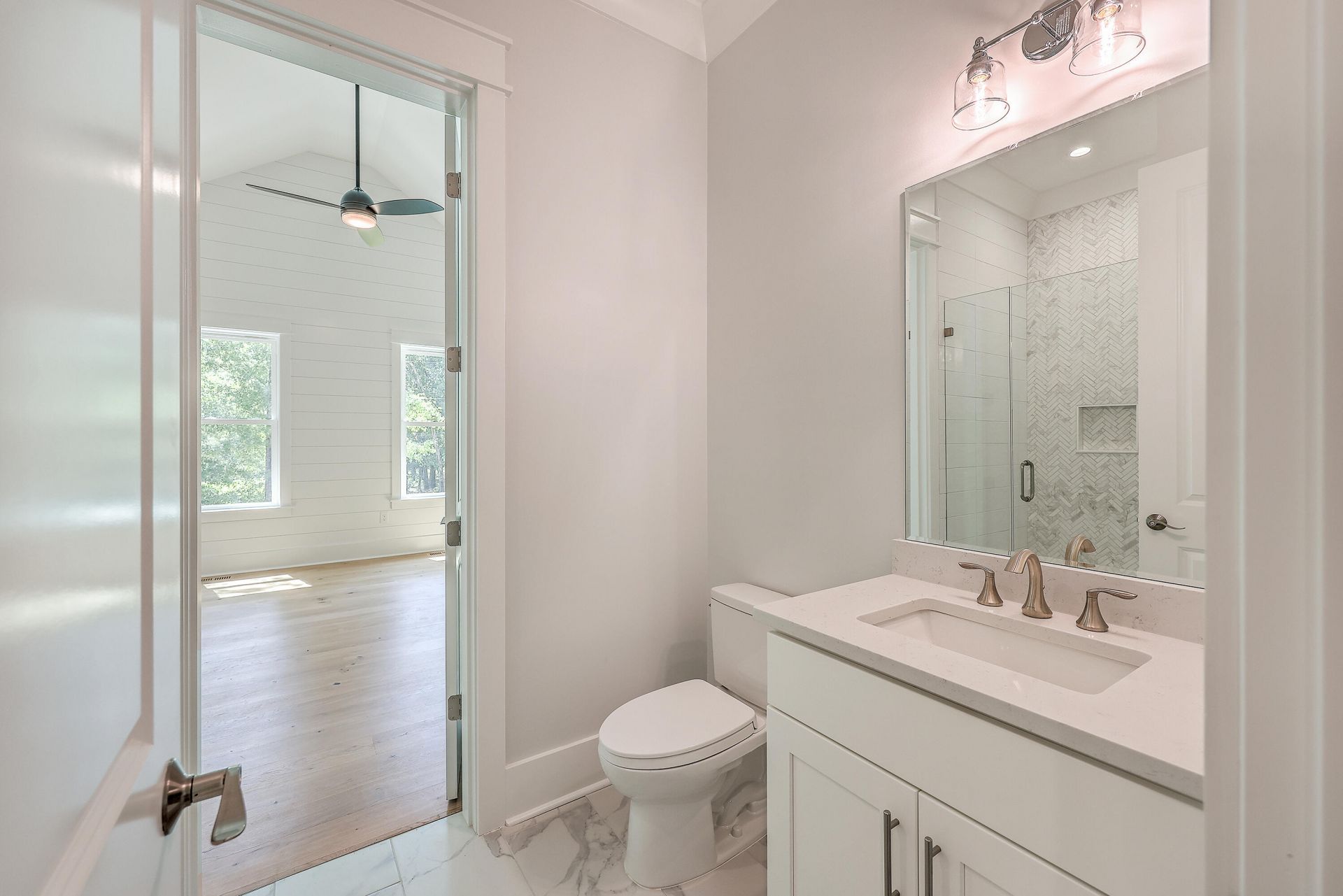 805 Geddings Way Photo 26