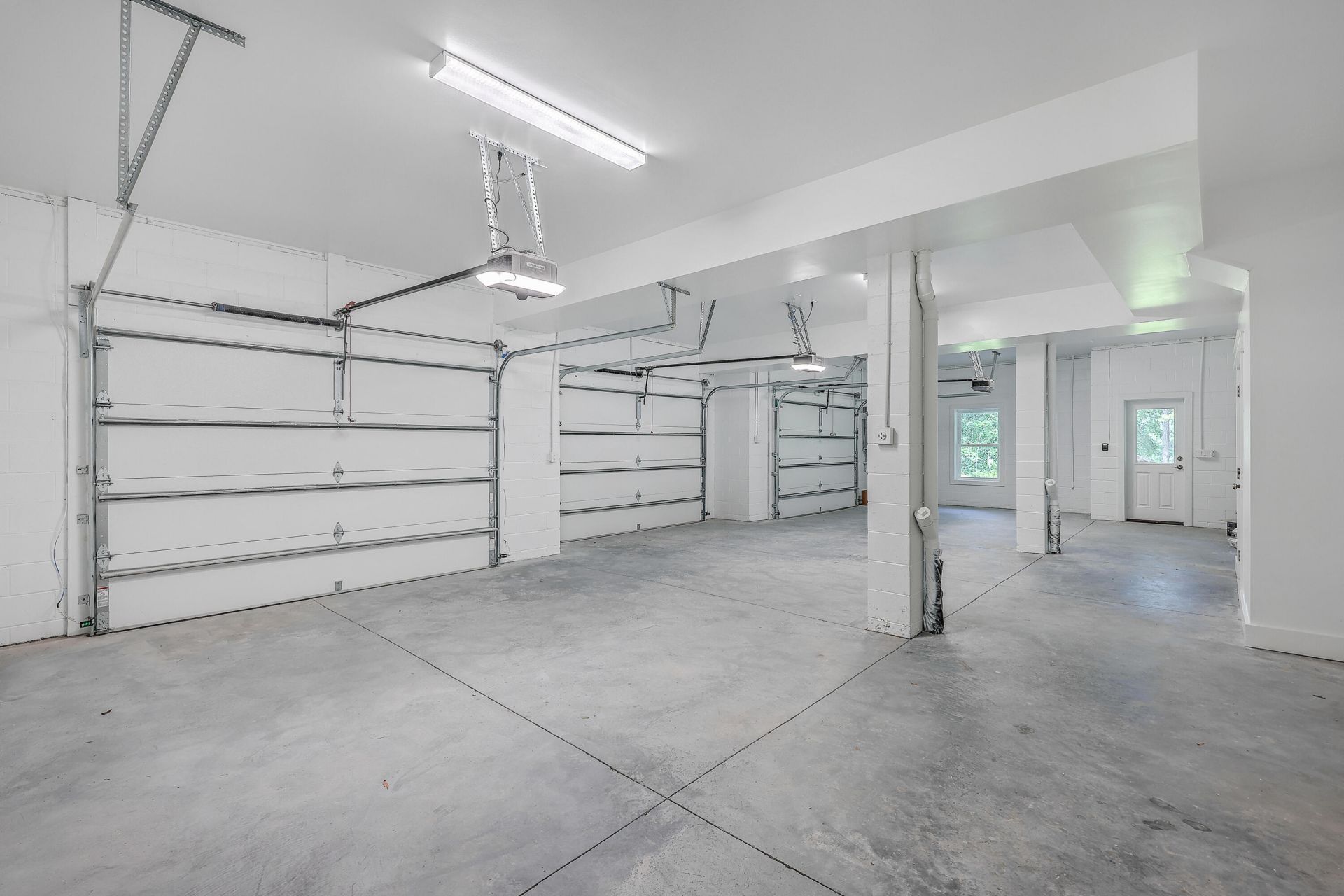 805 Geddings Way Photo 9