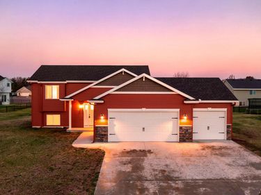 12126 40th Avenue SE, Becker, MN 55308