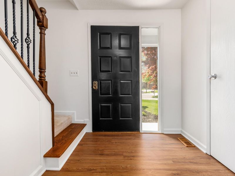 3264 Ebonywood Court , Dublin, OH 43017 Photo 4