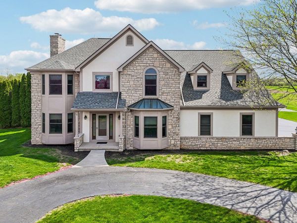 8147 Patterson Road, Hilliard, OH 43026