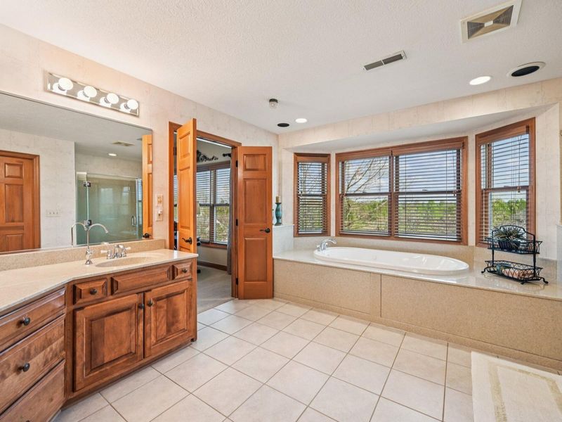 8147 Patterson Road , Hilliard, OH 43026 Photo 28