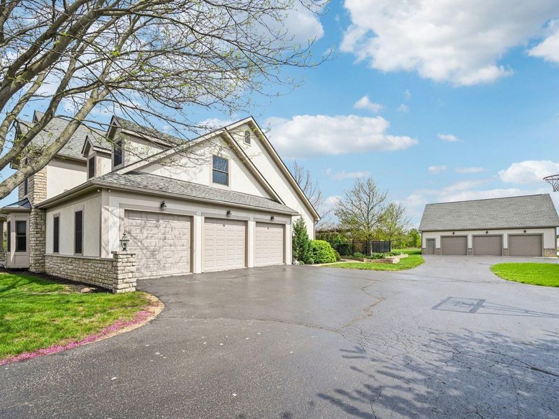 8147 Patterson Road , Hilliard, OH 43026 Photo 3