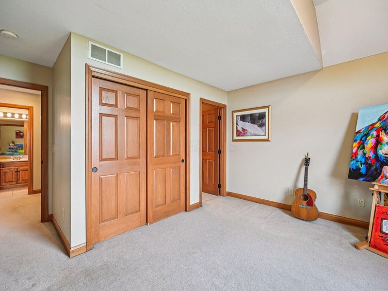 8147 Patterson Road , Hilliard, OH 43026 Photo 35