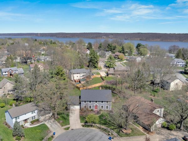 1176 Scarlet Court , Westerville, OH 43081