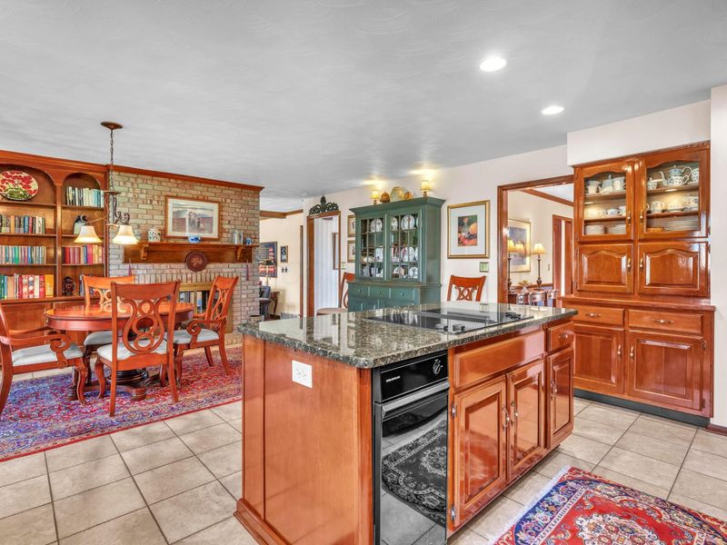 1176 Scarlet Court, Westerville, OH 43081 Photo 16