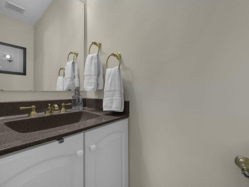 7227 Upper Albany Drive , New Albany, OH 43054 Photo 13