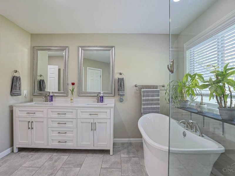 9825 Orchard Club Drive, Montgomery, OH 45242 Photo 30