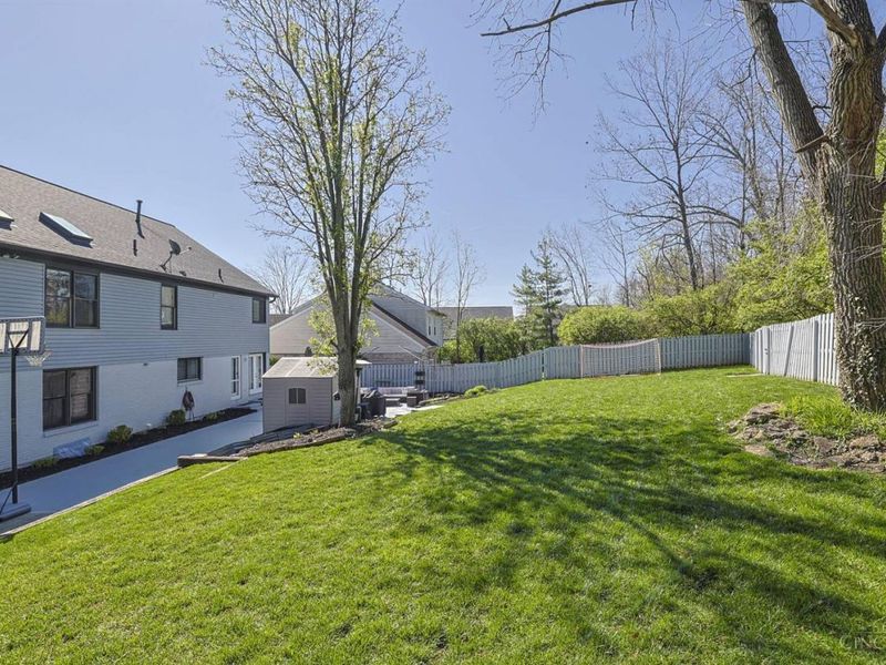 9825 Orchard Club Drive, Montgomery, OH 45242 Photo 57