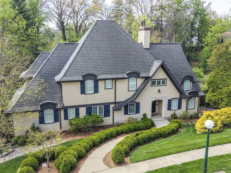 2545 S Rookwood Drive, Cincinnati, OH 45208 Photo 2