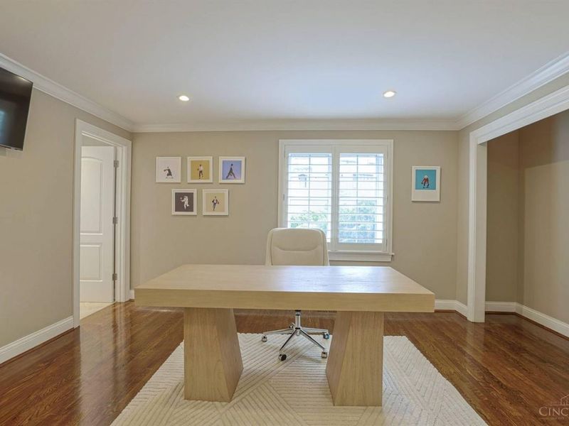 2545 S Rookwood Drive, Cincinnati, OH 45208 Photo 21