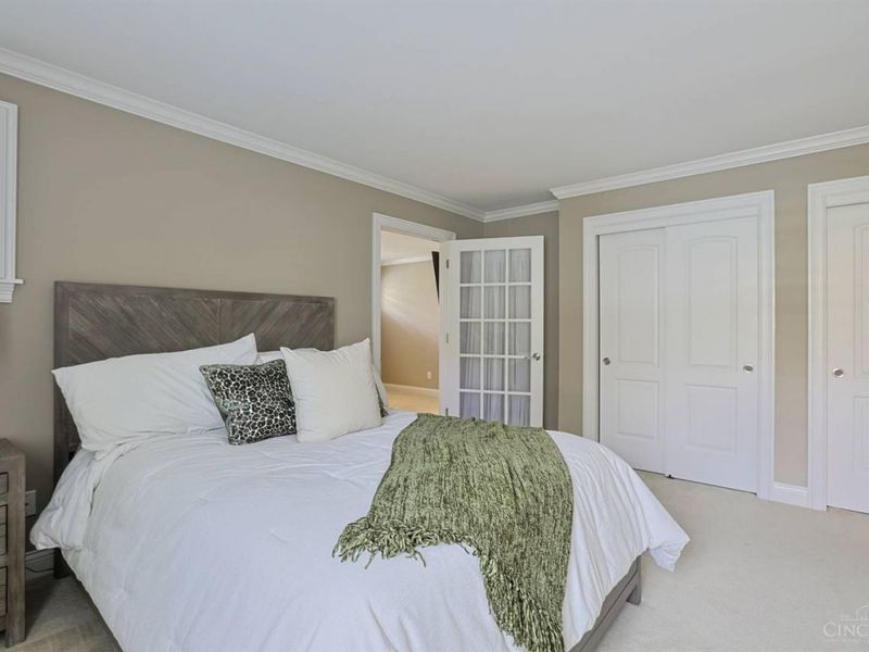 2545 S Rookwood Drive, Cincinnati, OH 45208 Photo 33