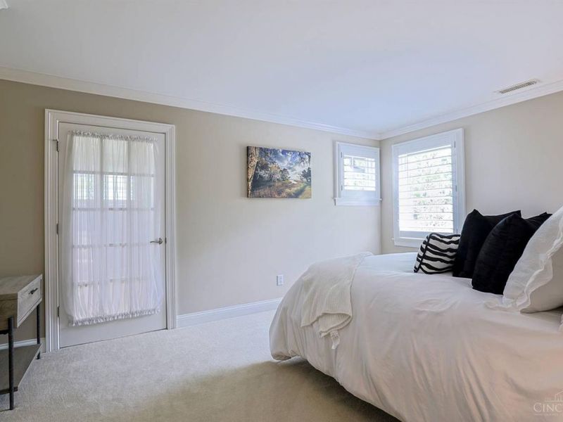 2545 S Rookwood Drive, Cincinnati, OH 45208 Photo 35