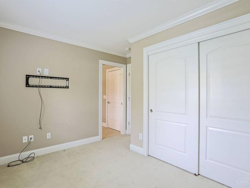 2545 S Rookwood Drive, Cincinnati, OH 45208 Photo 37