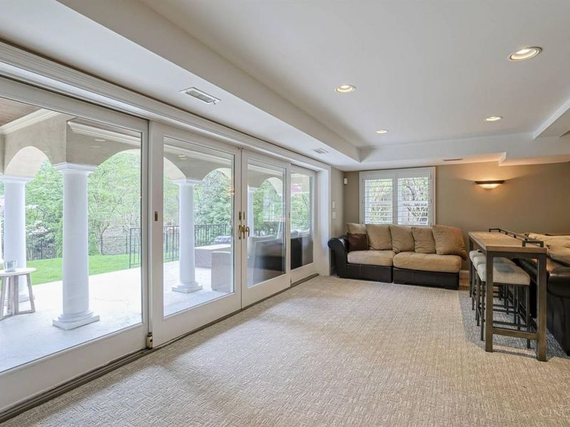 2545 S Rookwood Drive, Cincinnati, OH 45208 Photo 43