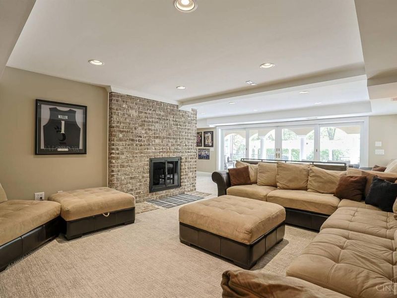 2545 S Rookwood Drive, Cincinnati, OH 45208 Photo 45