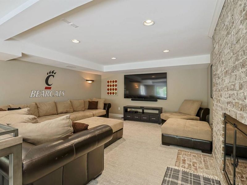 2545 S Rookwood Drive, Cincinnati, OH 45208 Photo 46