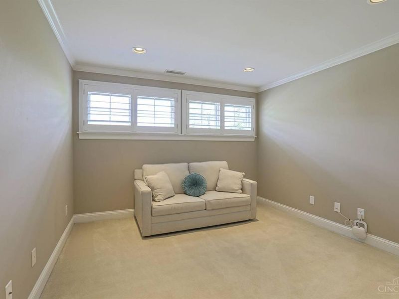 2545 S Rookwood Drive, Cincinnati, OH 45208 Photo 47