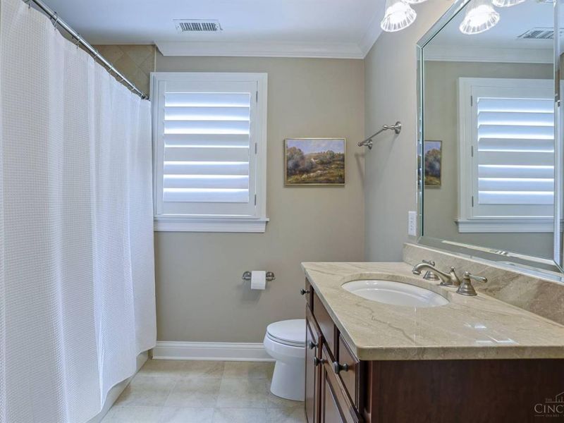 2545 S Rookwood Drive, Cincinnati, OH 45208 Photo 51