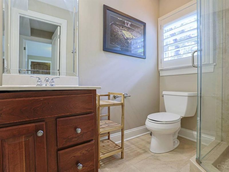 2545 S Rookwood Drive, Cincinnati, OH 45208 Photo 52