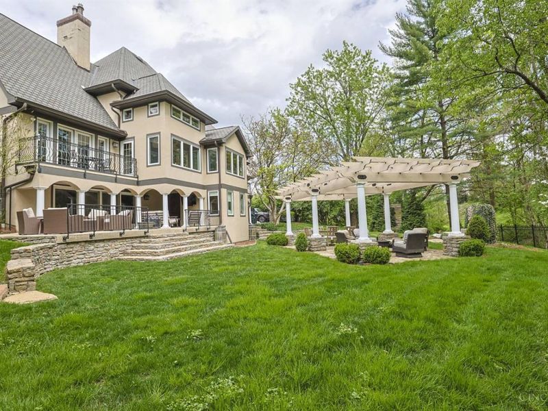 2545 S Rookwood Drive, Cincinnati, OH 45208 Photo 63