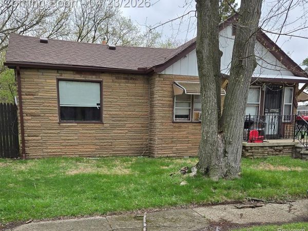 19410 Kentfield Street, Detroit, MI 48219