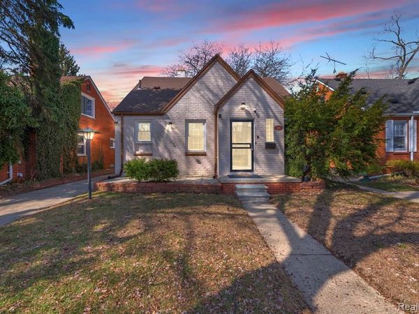 2229 Burger Street , Dearborn, MI 48128