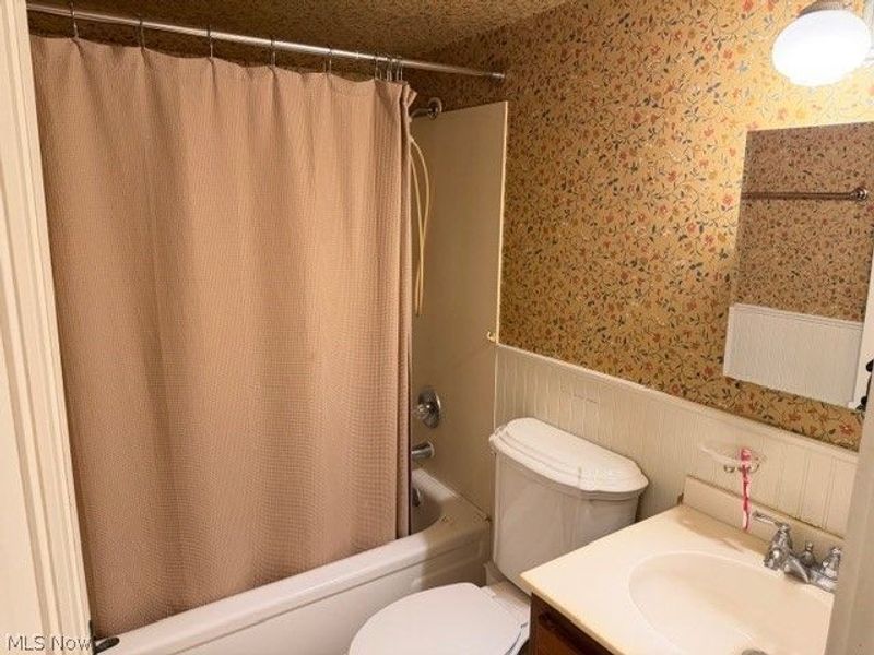 9077 Youngstown Kingsville Road, Farmdale, OH 44417 Photo 21