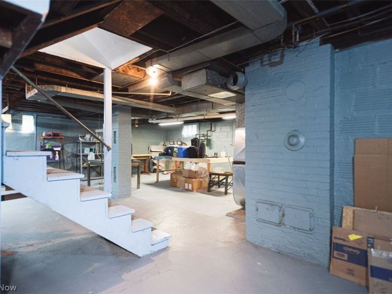 33 N Hartford Avenue, Youngstown, OH 44509 Photo 19