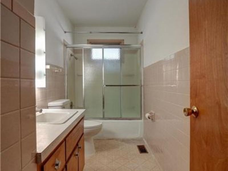 219 Hart Avenue, Greenville, OH 45331 Photo 8