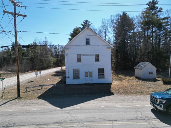 4 W Old Main Road , Lowell, ME 04493