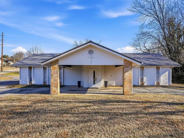 1910 Cherokee Drive, Morristown, TN 37814