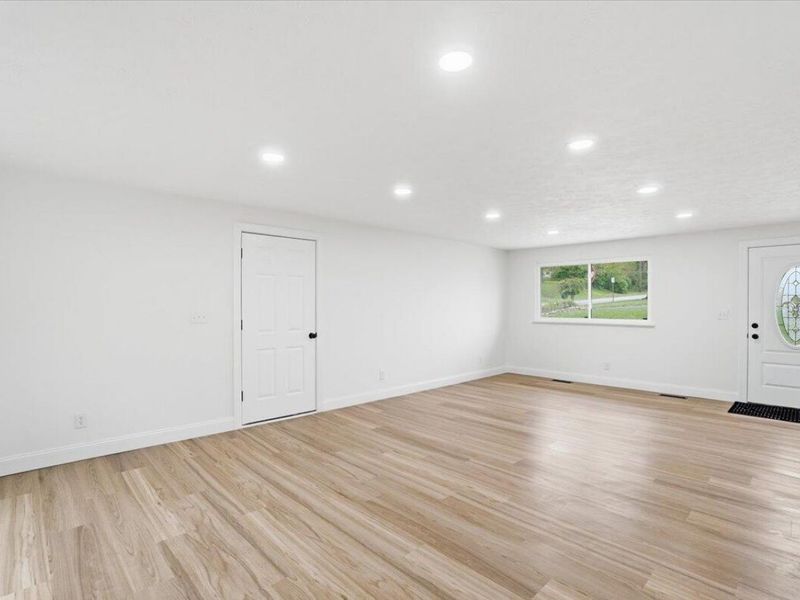 116 Lynn Street, Mechanicsburg, OH 43044 Photo 11