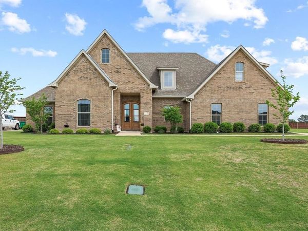 112 Chisolm Trail, Pottsboro, TX 75076