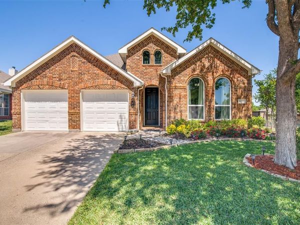 6219 Lakecrest Drive, Sachse, TX 75048