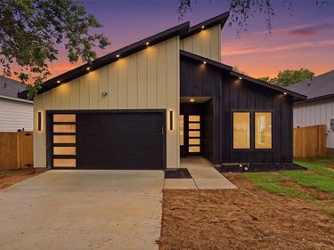 1111 Riverwood Road, Dallas, TX 75217
