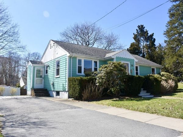 93 Howland Road, Fairhaven, MA 02719