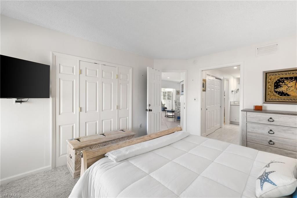 255 Park Shore Dr, Unit 3-341, Naples, FL 34103 Photo