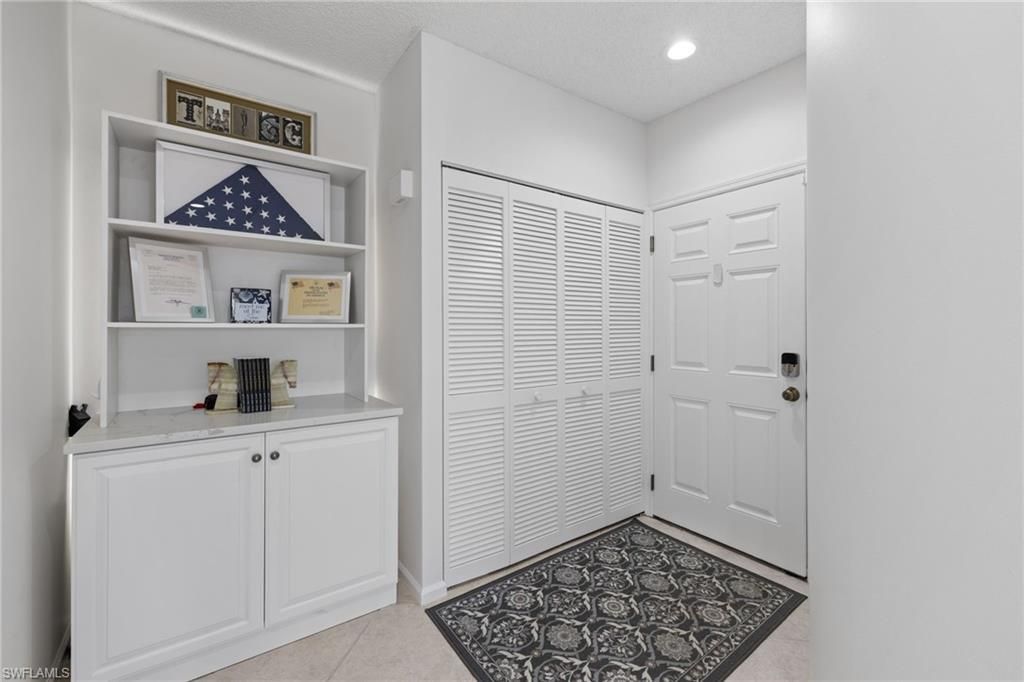 255 Park Shore Dr, Unit 3-341, Naples, FL 34103 Photo