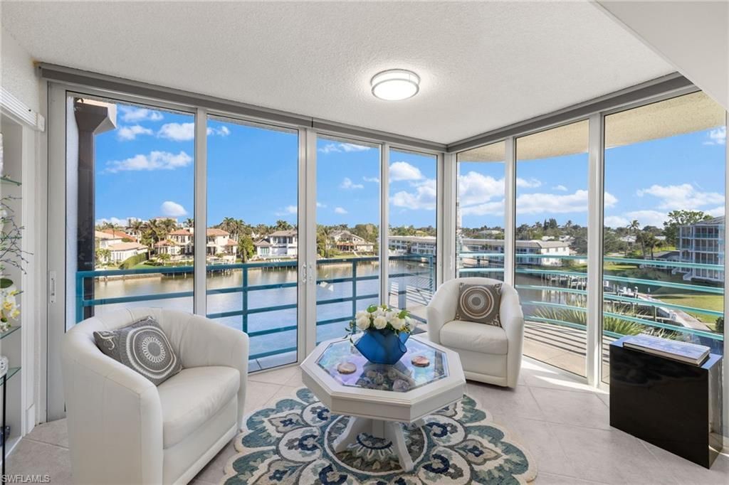 255 Park Shore Dr, Unit 3-341, Naples, FL 34103 Photo
