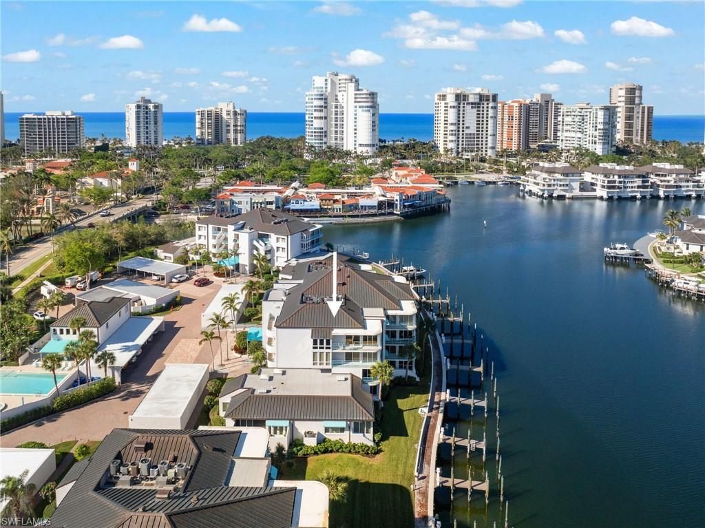 255 Park Shore Dr, Unit 3-341, Naples, FL 34103 Photo