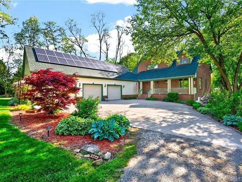 330 S Alpha Bellbrook Road, Beavercreek Township, OH 45305 Photo 2