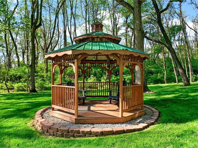 330 S Alpha Bellbrook Road, Beavercreek Township, OH 45305 Photo 57