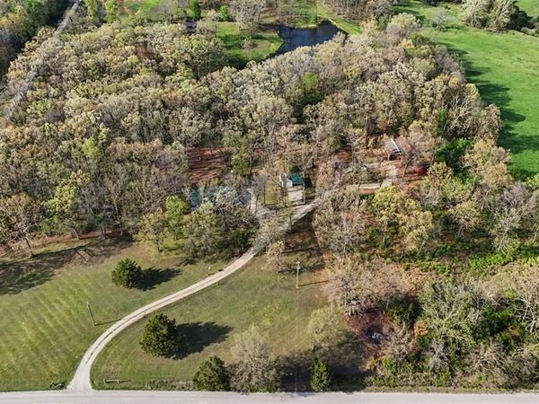24249 Township Line Road , Warrenton, MO 63383