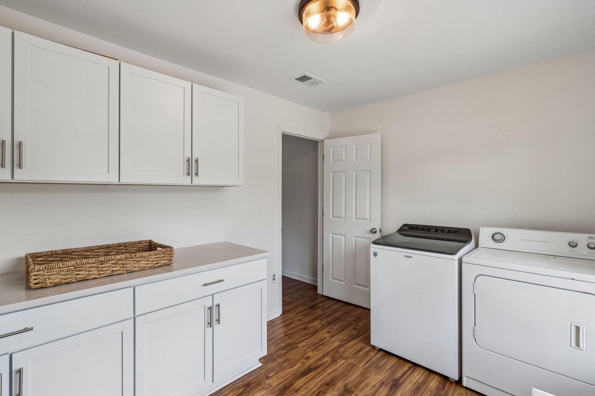 662 Schooner Road Photo 27