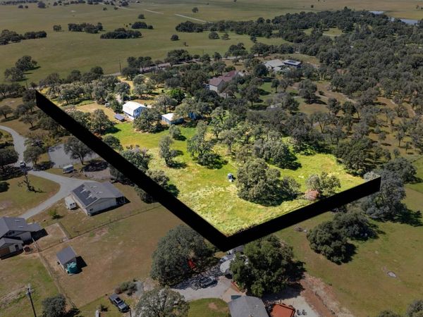 15828 Barney, Plymouth, CA 95669