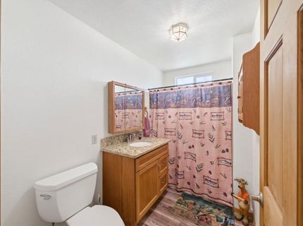 15828 Barney, Plymouth, CA 95669 Photo