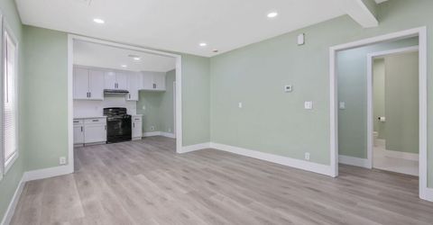 1247 N Ferger Ave, Fresno, CA 93728 Photo